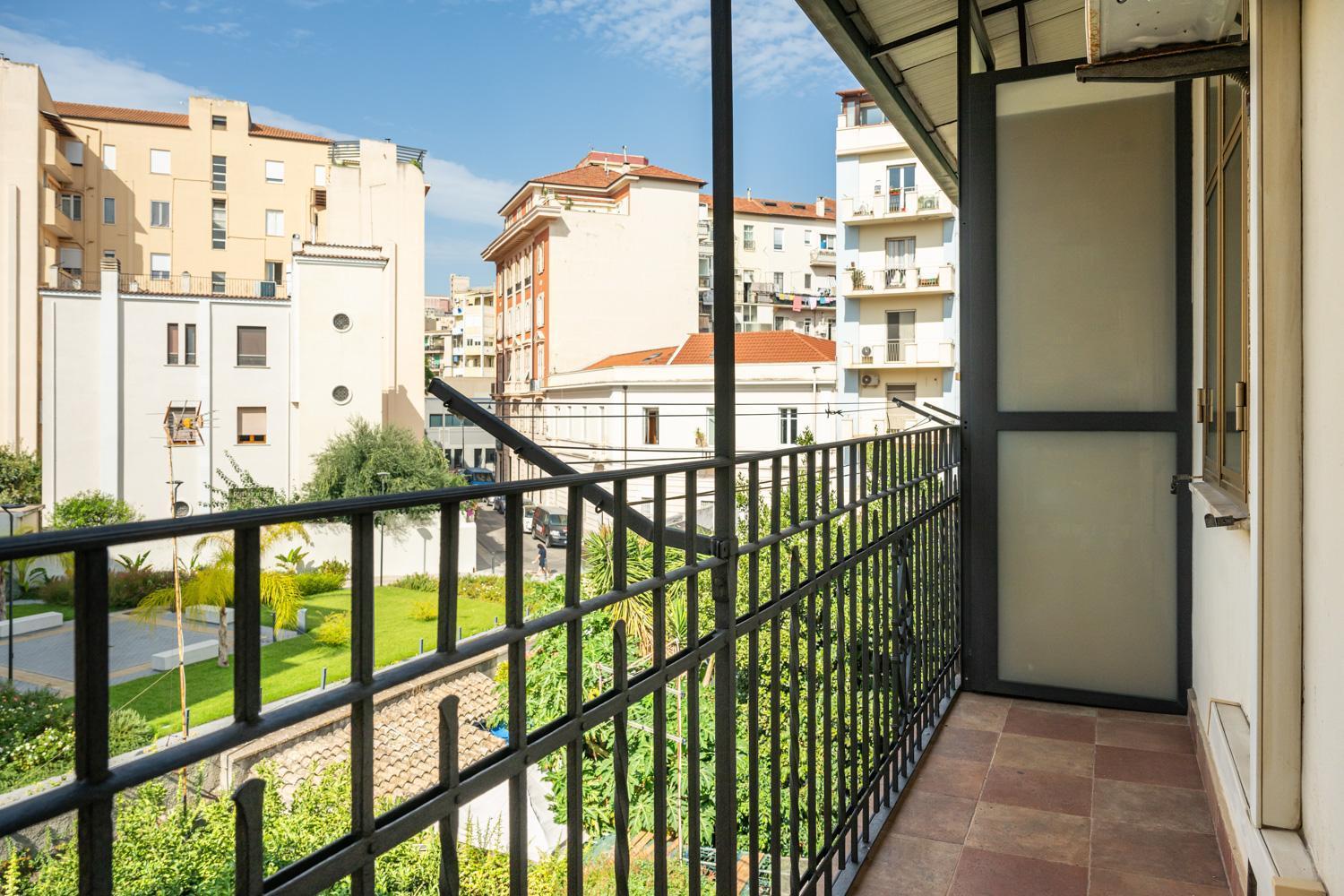 Appartement Greta House San Benedetto à Cagliari Extérieur photo